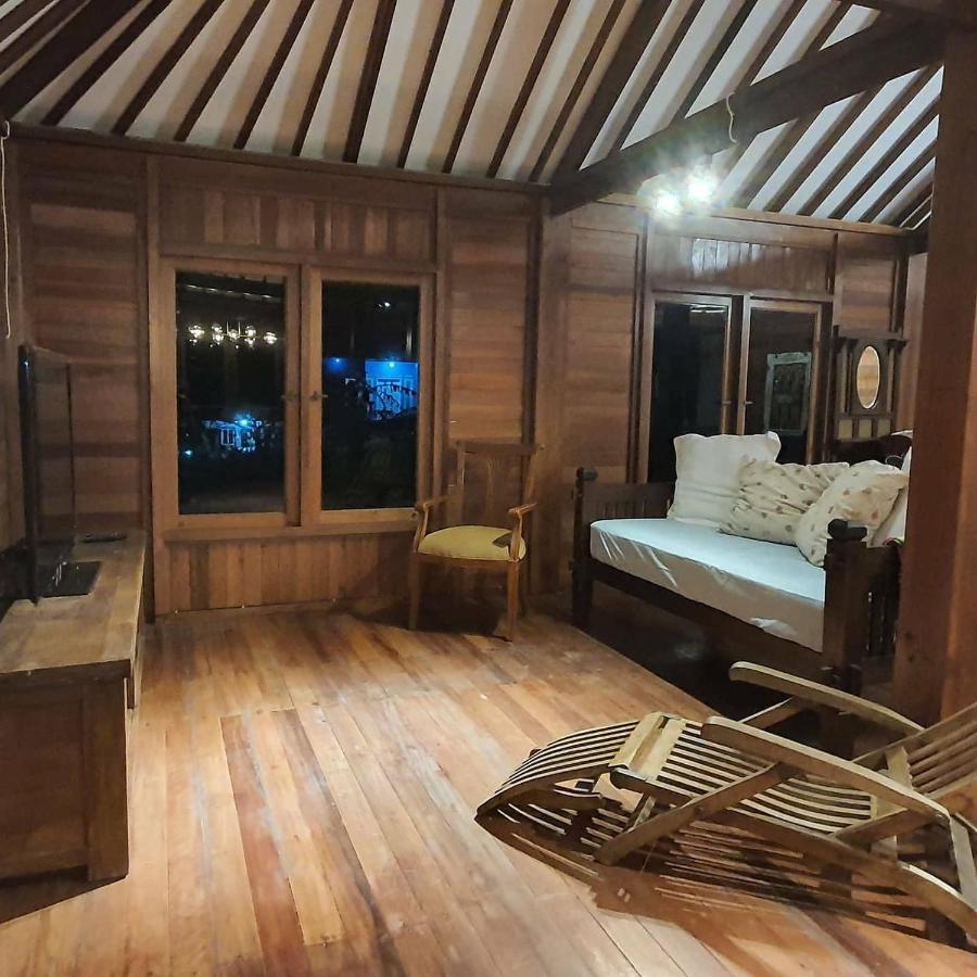 Wulan Cottage Lembang Bagian luar foto